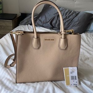 Michael Kors Mercer LG Convertible Tote